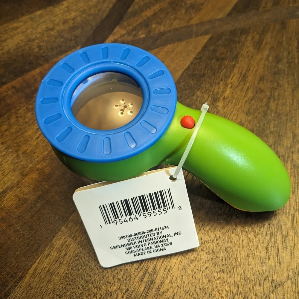 Outdoor Fun Insect Viewer - Green and Blue